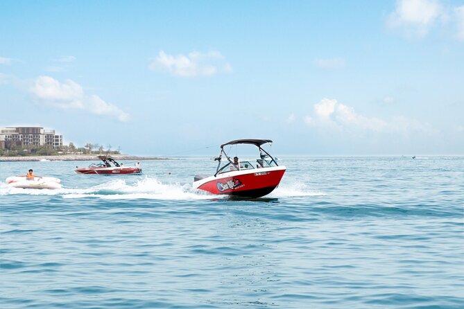 Private 1 Hour Boat Ride in Dubai - Who should book this one-hour experience?