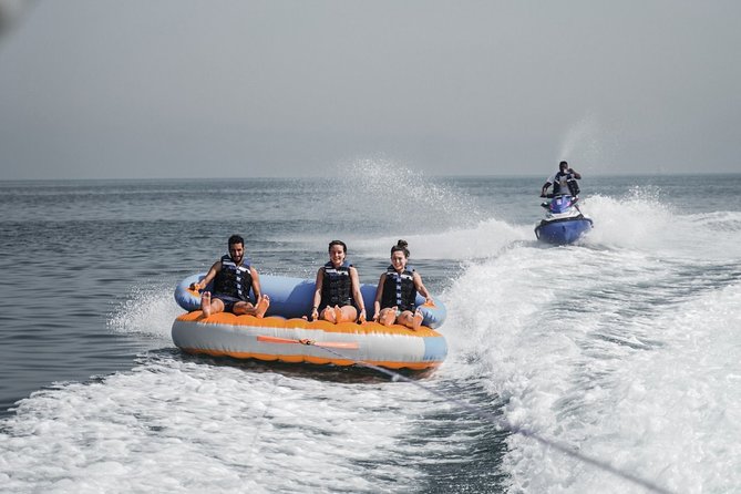Private 60-min Group Tubing on Speedboat in Dubai - Photos, videos, and the value of having a crew