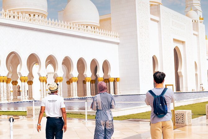 Private Abu Dhabi City Tour : Sheikh Zayed Mosque & Heritage Village - Heritage Village and the older Abu Dhabi