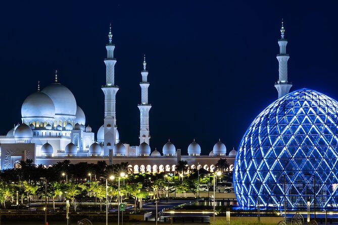 Private Abu Dhabi City Tour with Pick Up - The Grand Mosque deserves the longest stop