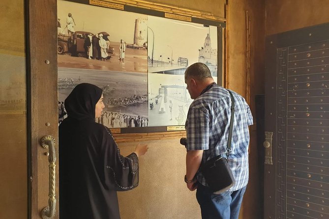 Private Abu Dhabi tour with Emirati Guide - Emirates Palace: 20 minutes of Abu Dhabi grandeur