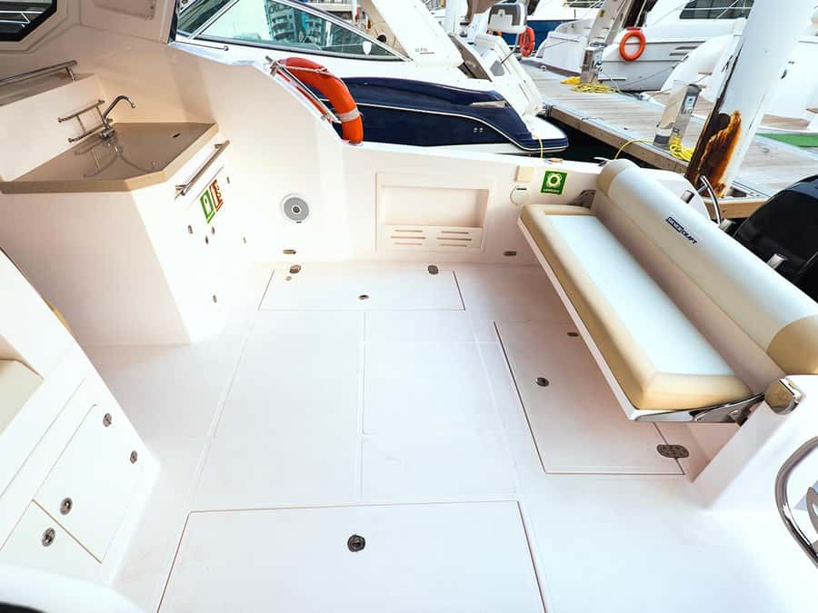 Private Boat Dubai: 36ft - Atlantis The Palm and Dubai’s postcard view