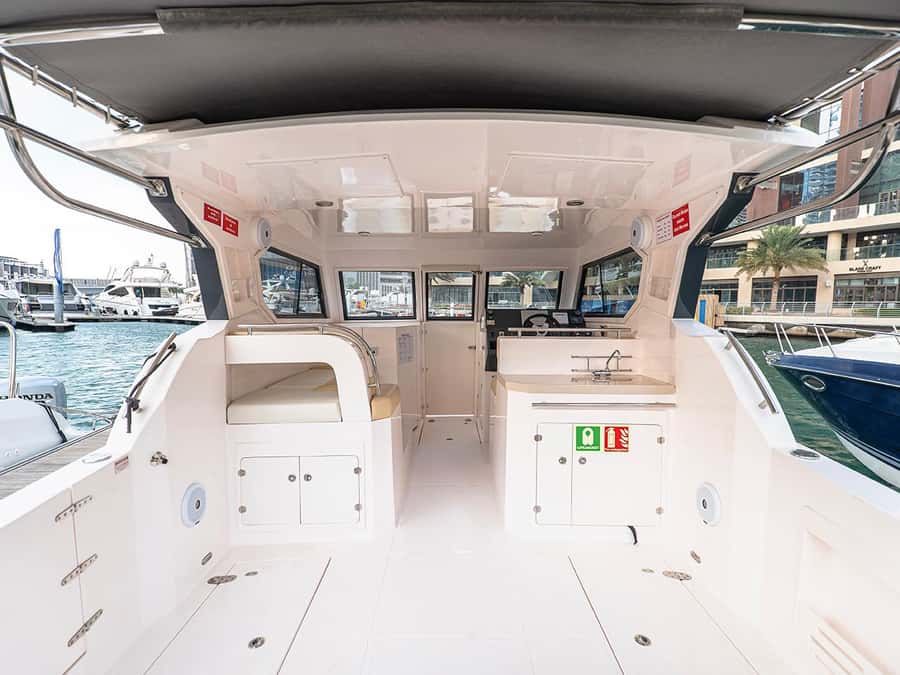 Private Boat Dubai: 36ft - Drinks, towels, and what you need to bring