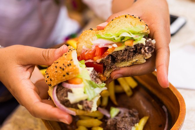 PRIVATE Food Tour: The 10 Tastings of Dubai With Locals - Why this is a good first look at Old Dubai