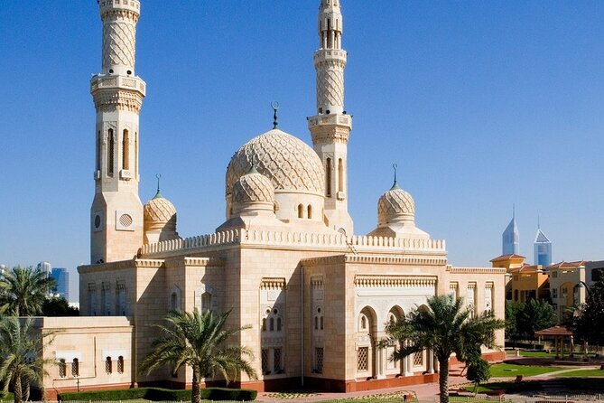 Private Half-Day Dubai City Tour - Jumeirah Mosque and the coastal stop