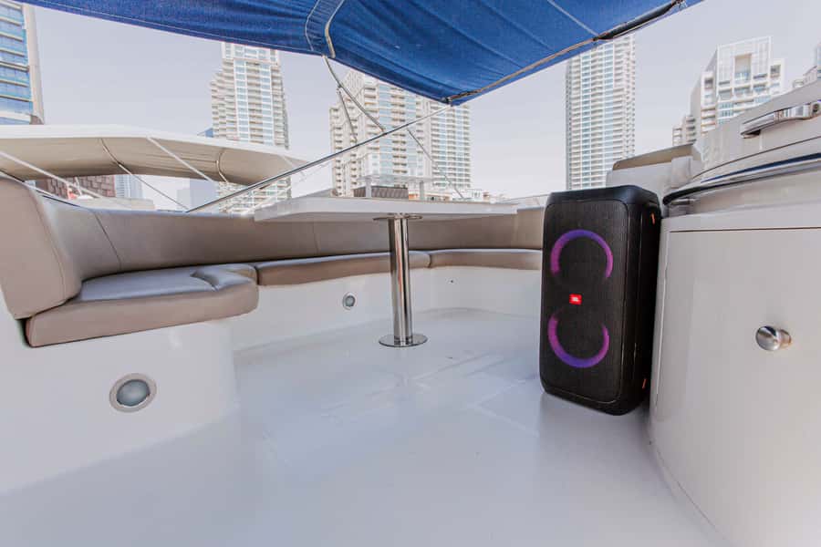 Private Yacht Dubai: 56ft - Palm Jumeirah and Atlantis