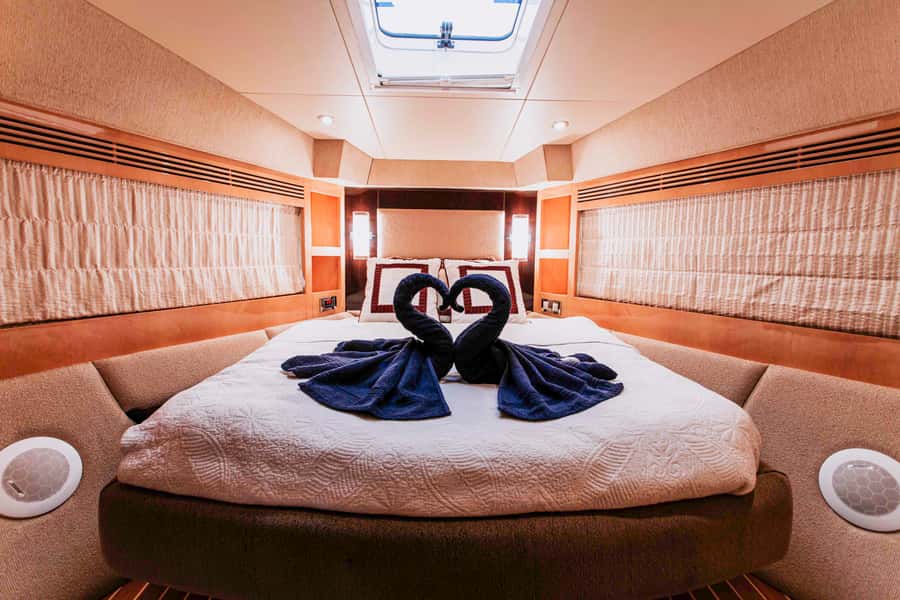 Private Yacht Dubai: 56ft - Water Activities and Optional Extras