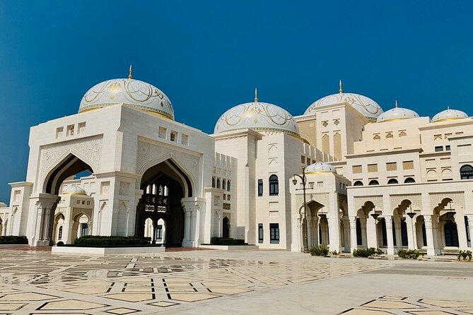 Qasr Al Watan Abu Dhabi Entry Ticket - The Great Hall and the palace interiors
