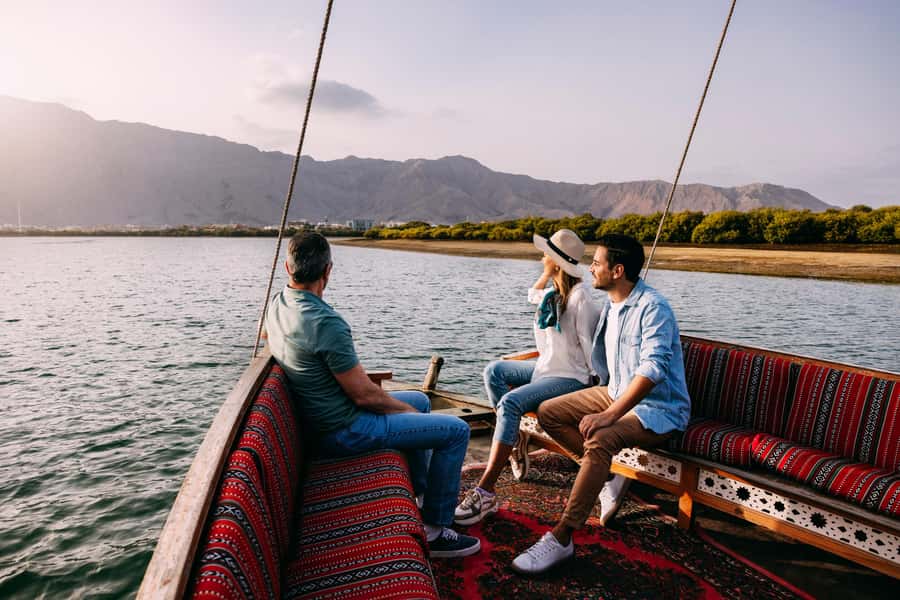 Ras al-Khaimah: House Of Pearls Tour - The boat ride through mangroves and coastal scenery