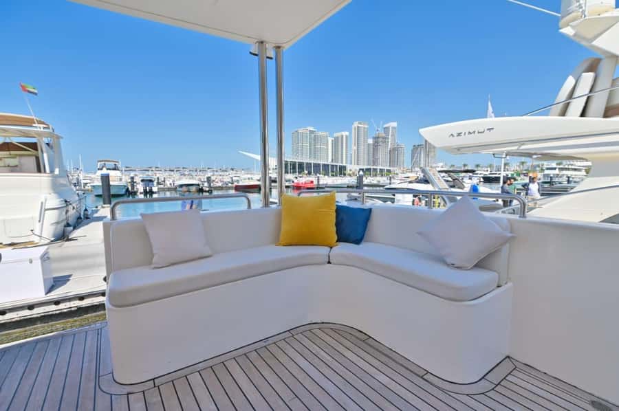 Romantic Dinner on Private Yacht - How the two-hour schedule works