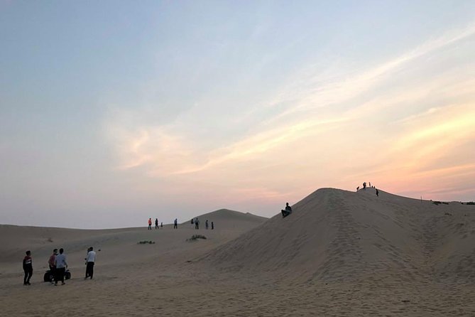 Safari Half-Day Adventure from Abu Dhabi - Arabic BBQ dinner under the stars