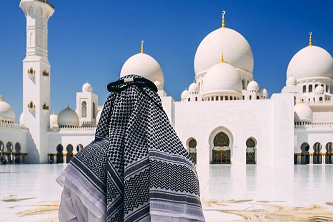 Shared Full Day Guided Tour Visit to Abu Dhabi - Abu Dhabi Dates Market: a useful shopping stop