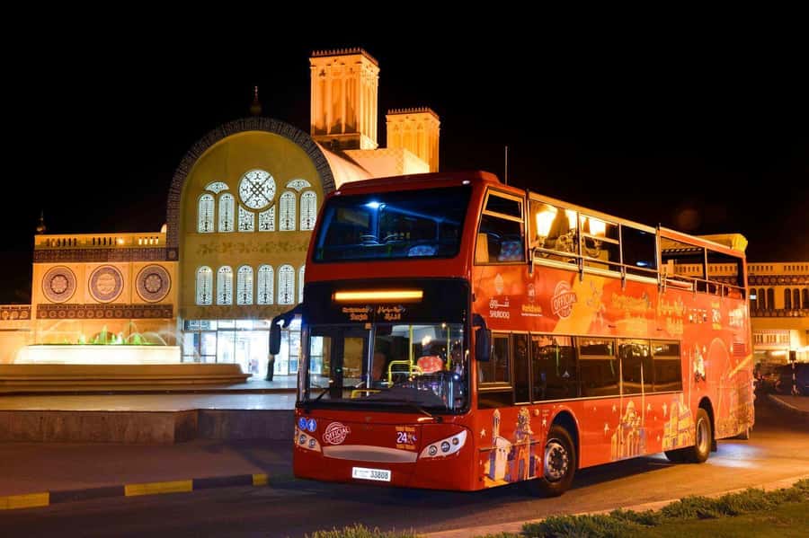 Sharjah: City Sightseeing Hop-On Hop-Off Bus Tour - Al Majaz Amphitheatre, Al Montazah, and Flag Island