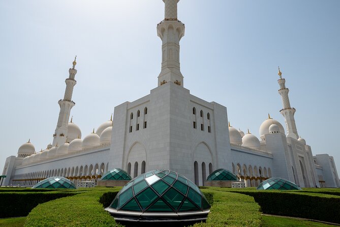 Sheikh Zayed Mosque Half Day Tour in Abu Dhabi - Pickup from Dubai and the comfort factor