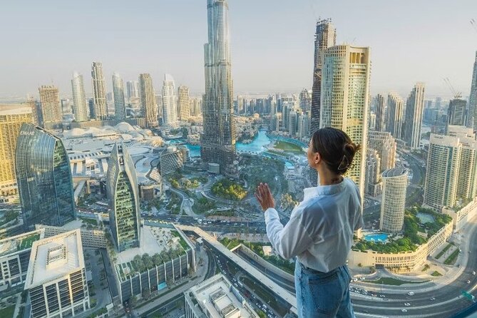 Sky Views Dubai with Options - Walking the 25-Metre Glass Floor