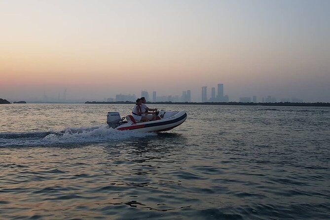 Small-Group Self-Drive Speedboat Tour in Yas Island Mangroves - What the guides add to the experience