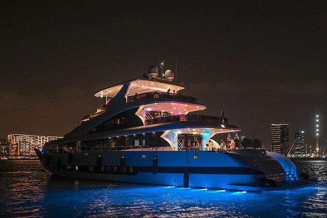 Superyacht Experience in Dubai with Dinner and Live Music - What this Dubai yacht night is really about