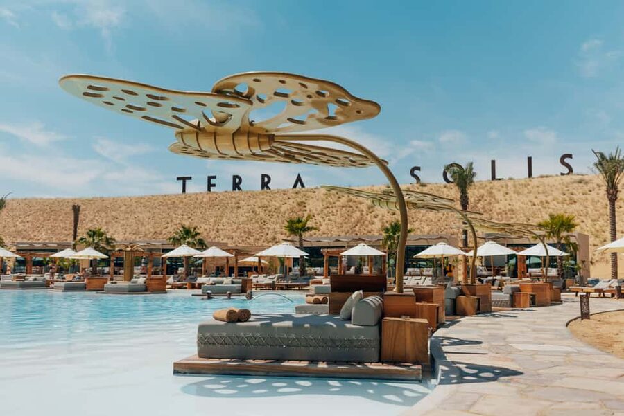 Terra Solis: Unwind and Re-Energize by the Pool - Food and drinks with AED100 credit