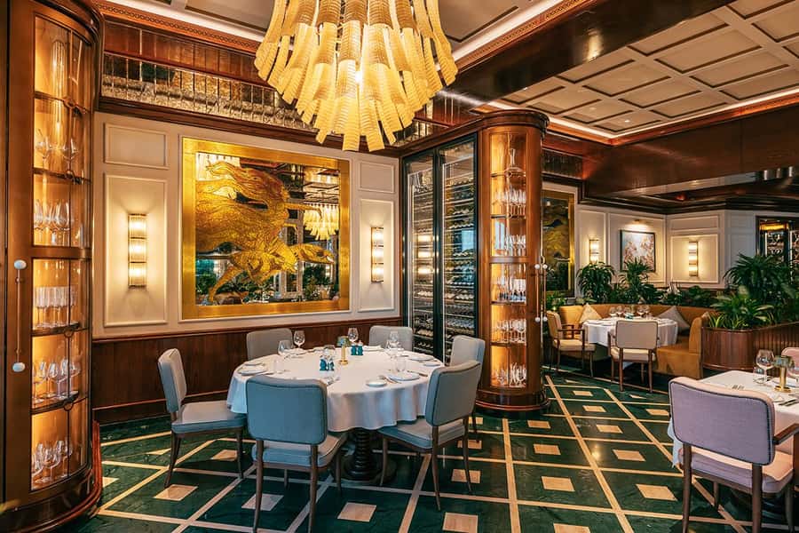 The View Fast Track with an Italian Lunch at Signor Sassi - A polished afternoon in Dubai