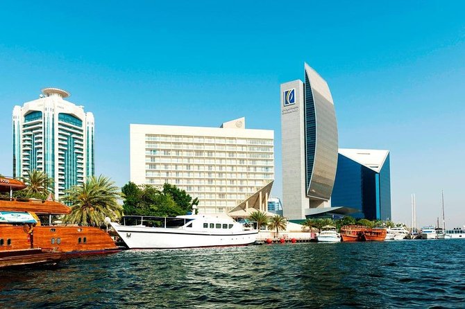 The Wonders of Dubai - Exclusive Private Tour - Sheikh Zayed Road and the Burj Khalifa area