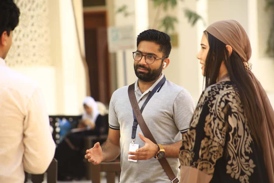 Walking Tour in Dubai. Souks, museums, Local Food Testing - Spice Souk: smells, samples, and practical shopping